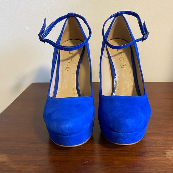 NWOT Aldo blue suede platform pumps w/ ankle strap - Picture 2 of 6